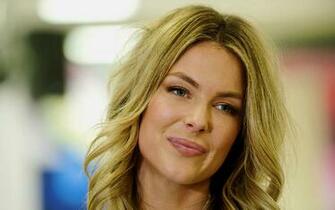 Jennifer Hawkins Wallpaper Image Photos Pictures Background