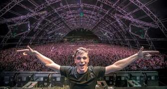 Martin Garrix HD Wallpaper Background