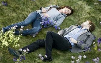 Bella And Edward Wallpaper Twilight