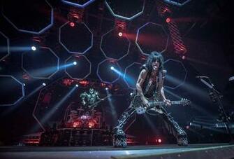 Kiss Image Paul Milwaukee Wisconsin March Fiserv