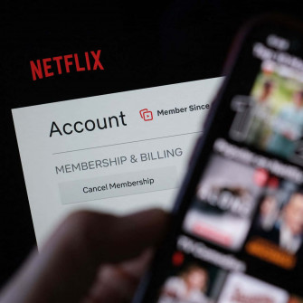 Unlock A World Of Entertainment With Netflix Wallpaper