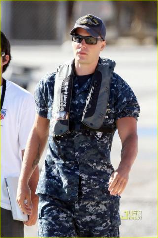 On The Set Of Battleship Taylor Kitsch Photo
