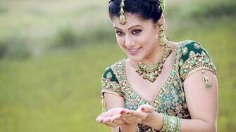 Taapsee Pannu Wallpaper HD Background Image Pics Photos