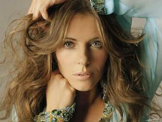 Liz Hurley Wallpaper