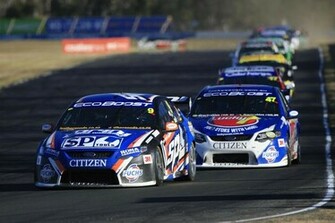 Aussie V8 Supercars Race Racing V Hc Wallpaper
