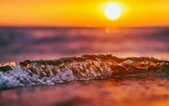 Rising Sun Wallpaper Top Background
