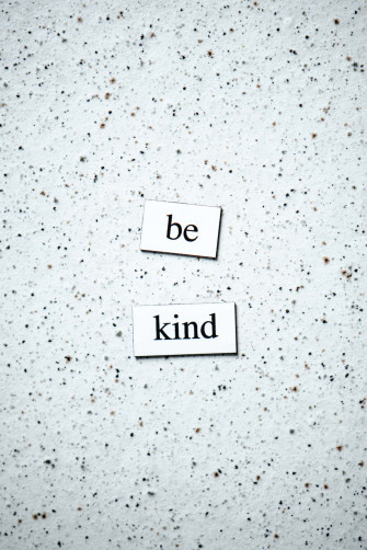 Be Kind Wallpaper