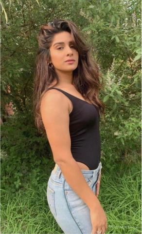 Neha Khan HD Wallpaper Desktop Background Android