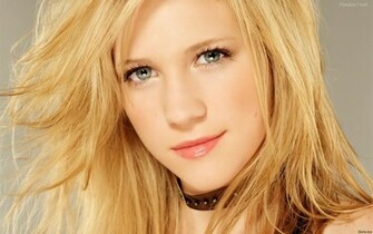Brittany Snow Wallpaper Widescreen Original