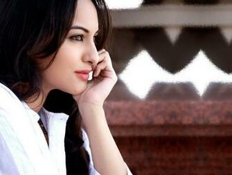 Bollywood Actress Wallpaper HD