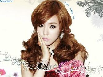 Tiffany Hwang Wallpaper