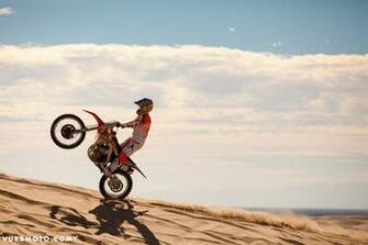 At The Glamis Sand Dunes Vurbmoto