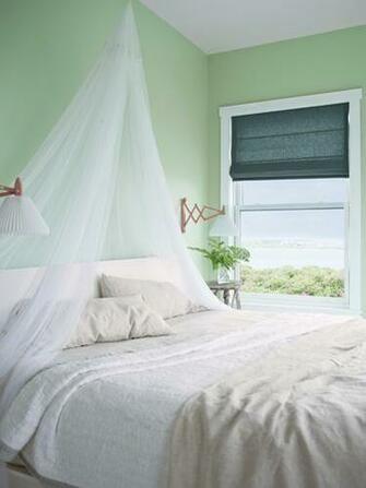 Benjamin Moore S Van Alen Green Creates A Calming Oasis