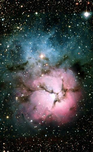 Visible Light Picture Of The Trifid Nebula Nasa Spitzer Space