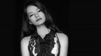 Mackenzie Foy Wallpaper HD Background Image Pics Photos