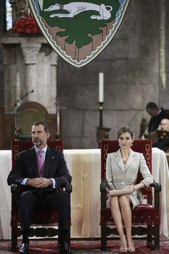 Of Spain Queen Letizia Photo Vote
