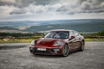 Vehicles Porsche Panamera Turbo 4k Ultra HD Wallpaper
