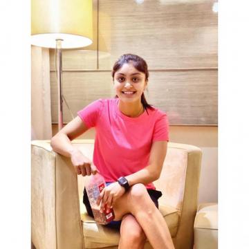 Harleen Deol Boyfriend Age Height Instagram Photos Batting Stats