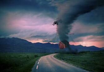 Tornado Wallpaper Net