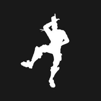 Boxer Te Fimo L Pez Celebrates Recent Win Doing A Fortnite Dance