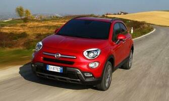Fiat 500x Crossover Wallpaper HD Car