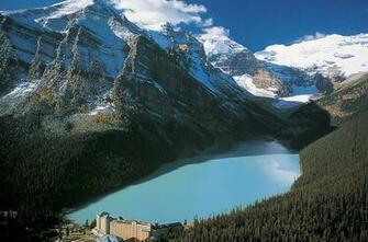 Lake Louise Wallpaper