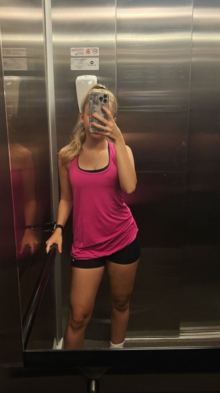 Look Gym Aesthetic Wallpaper