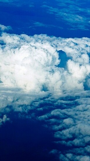 Nature Sunny Bright Puffy Cloudy Skyscape iPhone Wallpaper