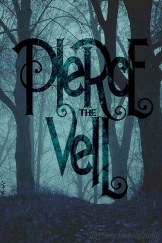 Kaylee Scarbrough On Pierce The Veil