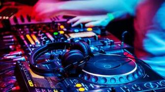 Dj Music Colorful Blue Purple Red 4k Wallpaper Best