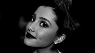 Ariana Grande HD Wallpaper Background Image