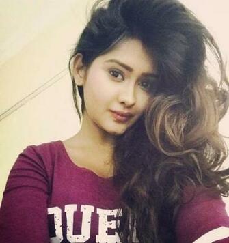 Actress Kanchi Singh New Pics Wallpaper