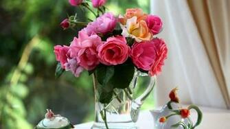 Wallpaper Flowers In A Vase