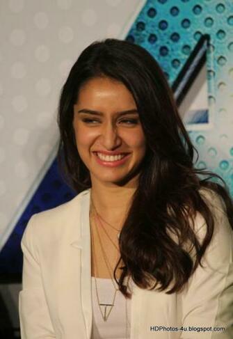 Rock On Actress Shraddha Kapoor HD Wallpaper Photos A