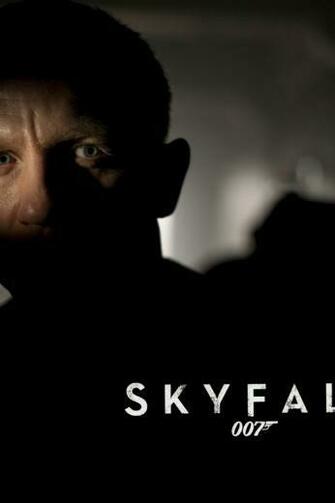 James Bond Skyfall Gun iPhone Wallpaper