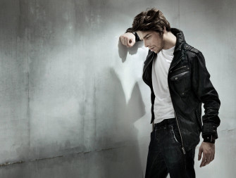 Hot Guy Wallpaper