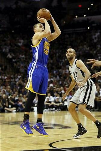 Funmozar Stephen Curry Shooting