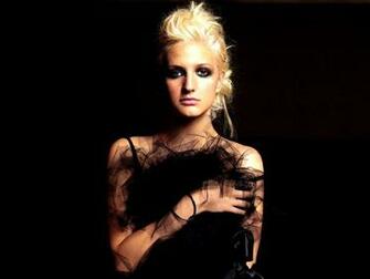 Ashlee Simpson Wallpaper Id Wallpapervortex