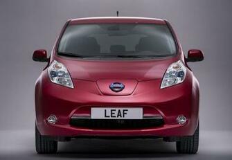 Cars Wall Nissan Leaf Wallpaper