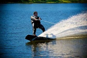 Kb Laptop Wakeboarding Background File
