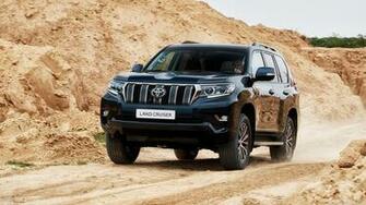 Toyota Land Cruiser Prado HD Wallpaper Background Image
