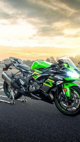 Kawasaki Ninja Zx 6r Sport Bike Wallpaper