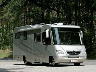Star Mercedes Benz Motorhome Camper F Wallpaper Background