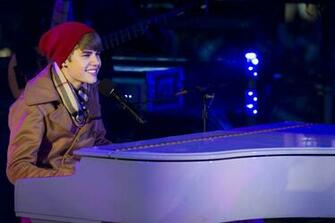 Justin Bieber Background