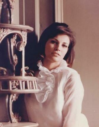HD Wallpaper Raquel Welch Movies X Kb Jpeg
