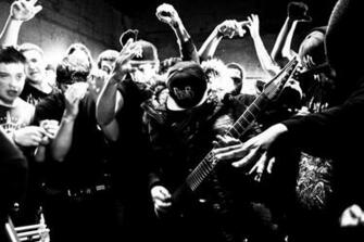 Emmure Kb By