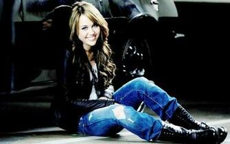 Miley Cyrus Wallpaper HD