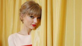 Taylor Swift Wallpaper