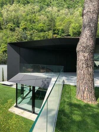 Zmb Architettura Completes Lugano House Wallpaper