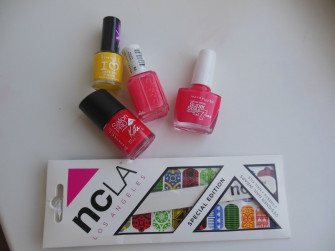 Summer Brights Nails Coquette Noelle